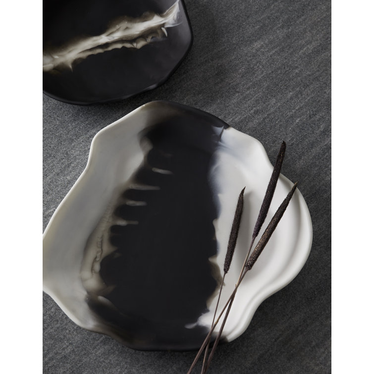 Hollie Black and White Organic Edge Plastic Trays, Set of 2