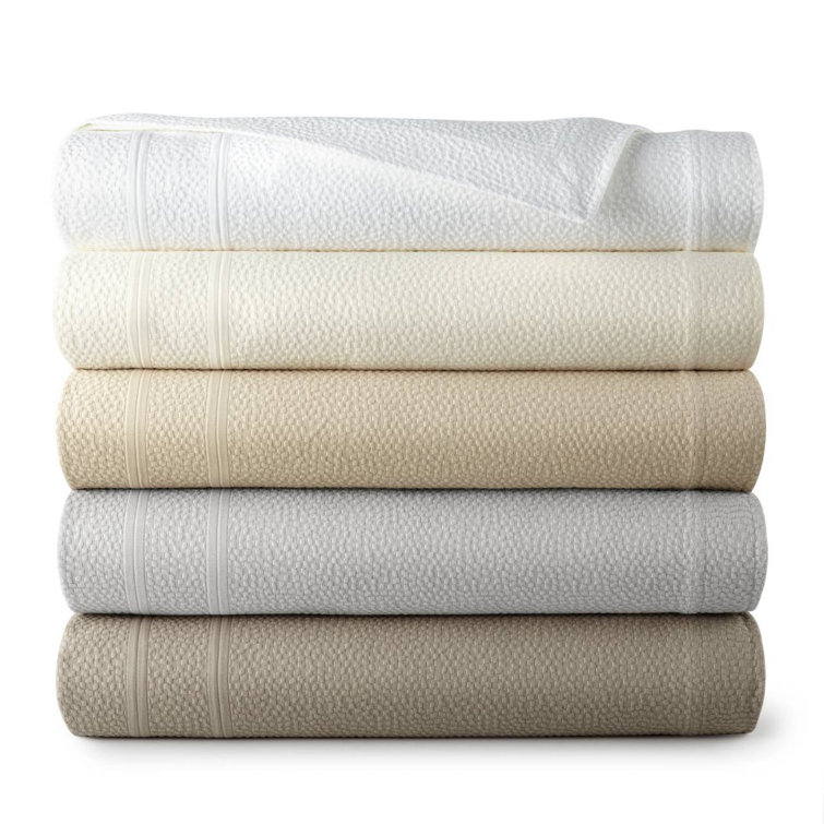 Platinum Queen Cotton Coverlet with Pebble Pattern