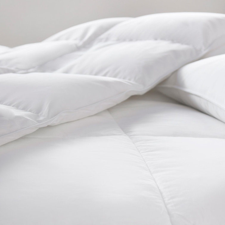 Luxurious White Goose Down Full/Queen Comforter