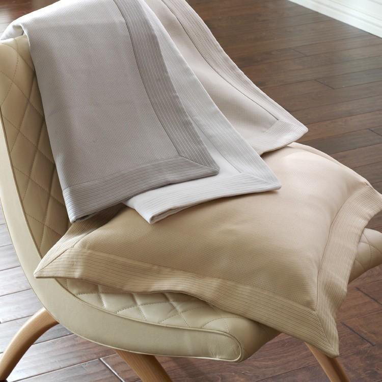 Angelina King-Size White Egyptian Cotton Modern Coverlet