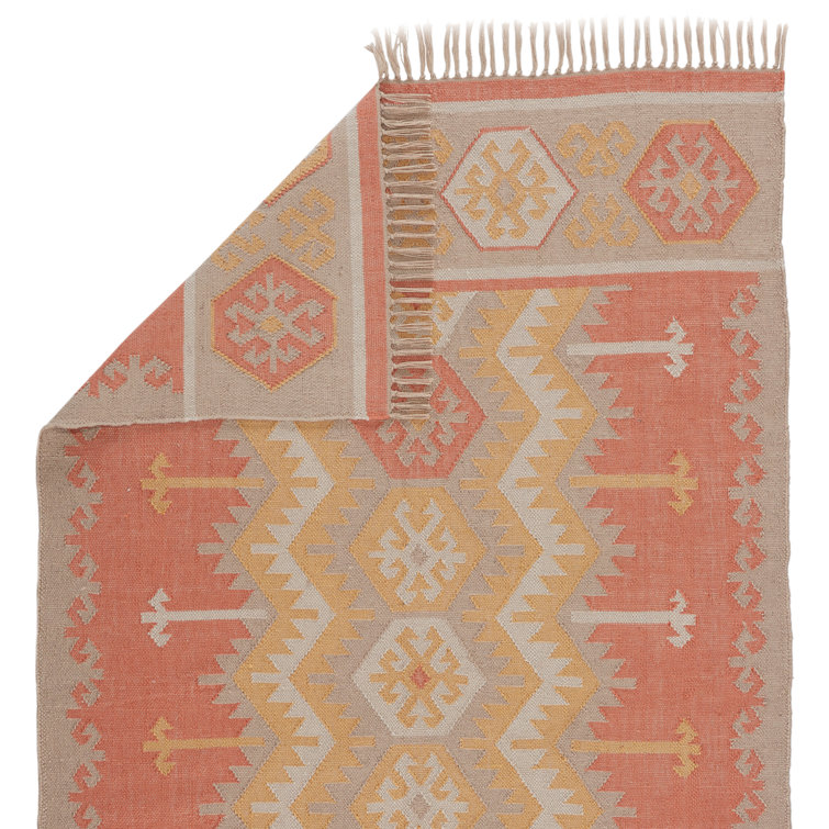 Handwoven Orange and Beige Medallion Synthetic Rug 3'6" x 5'6"