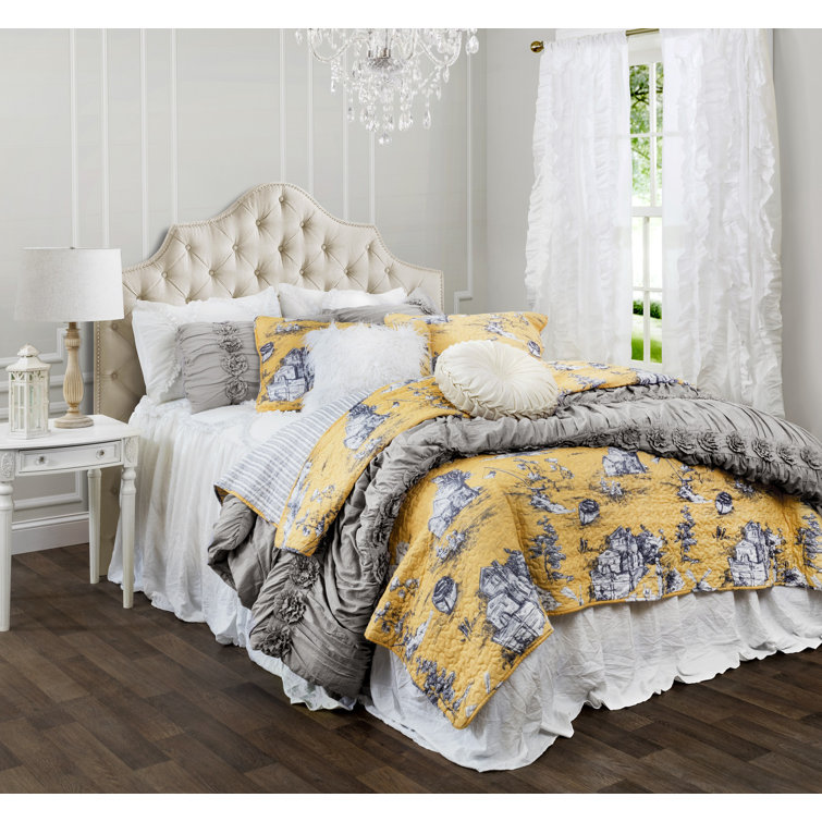 French Country Toile Yellow & White Cotton Full Quilt Set