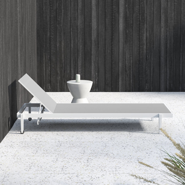 White Aluminum Adjustable Outdoor Chaise Lounge