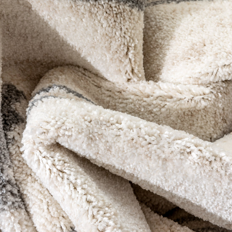 Reversible Ivory Grey Synthetic Oriental Rug 8' x 10'