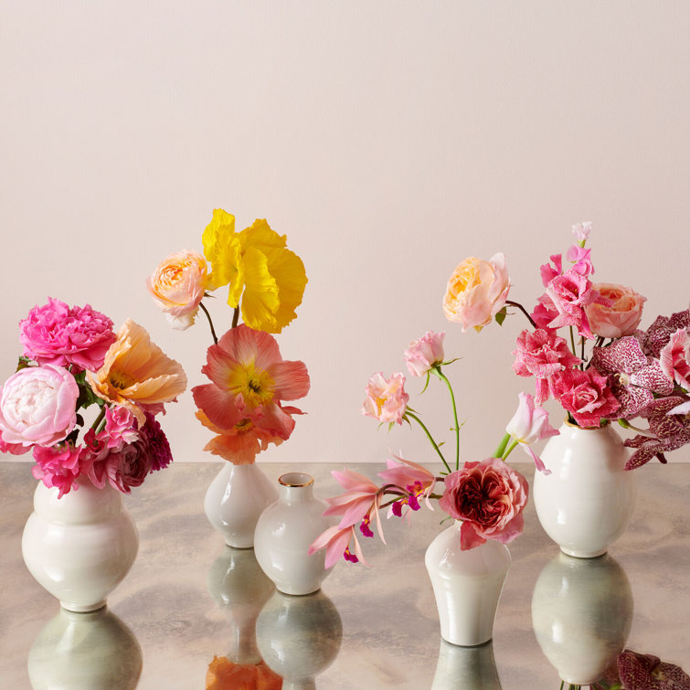 White Porcelain Gourd Table Vase with Gold Embellishment