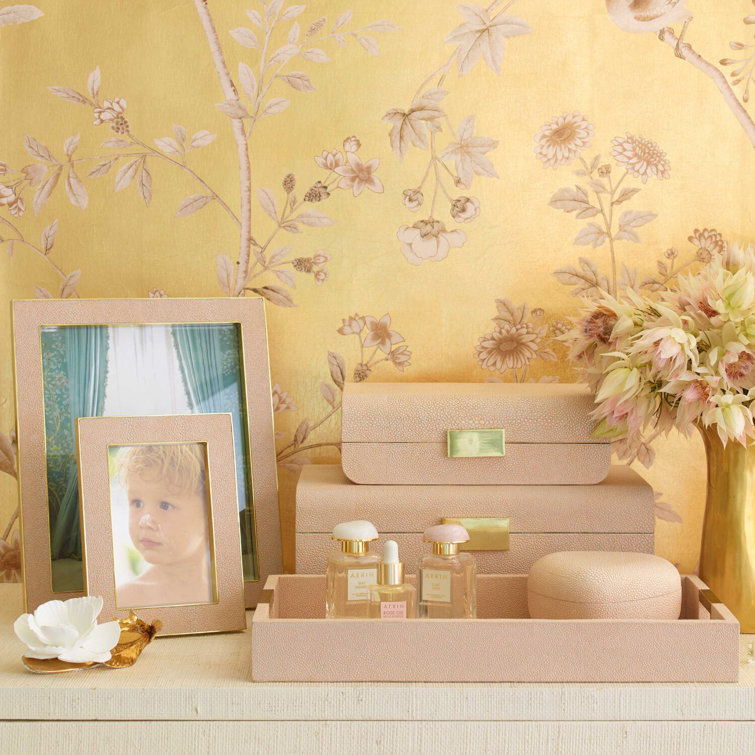Dove Heart-Shaped Faux Leather Decorative Box
