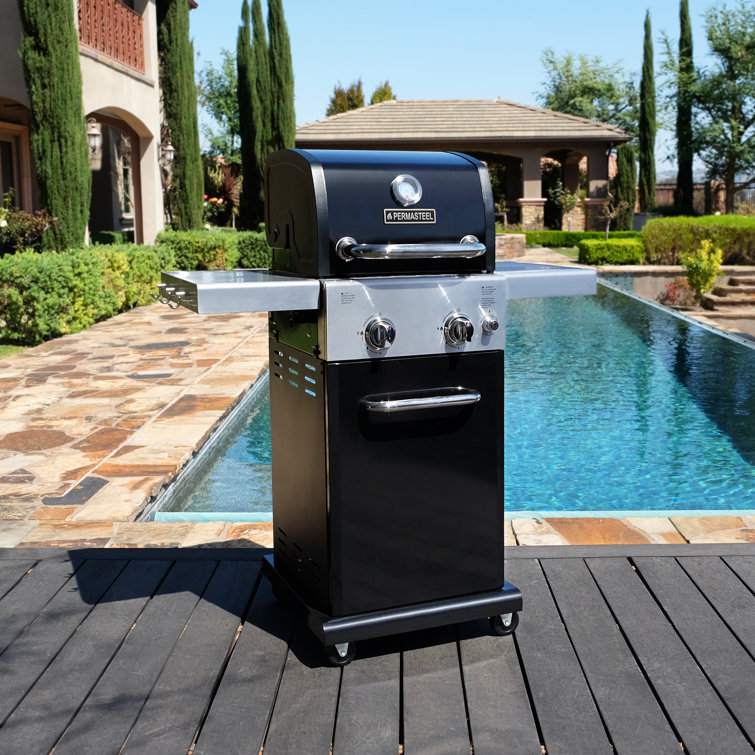 Compact Black Propane Gas Grill with Foldable Side Tables