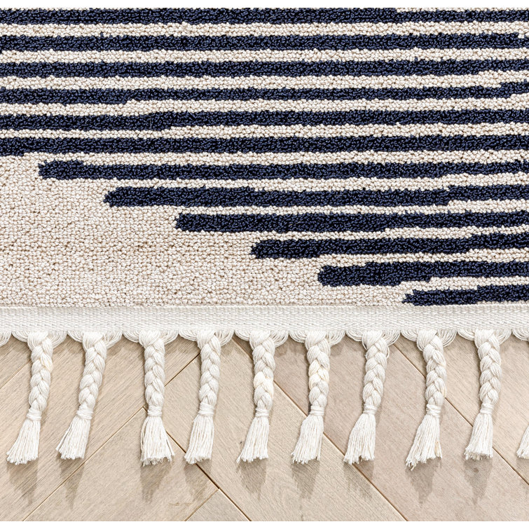 Ivory Geometric Flatweave Synthetic 5' x 7' Area Rug