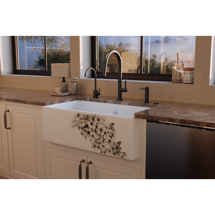 Polished Chrome Stainless Steel Kitchen Faucet with Pull-out Spray