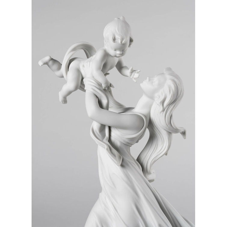 Elegante Crystal Maternal Embrace Statue, Matte White