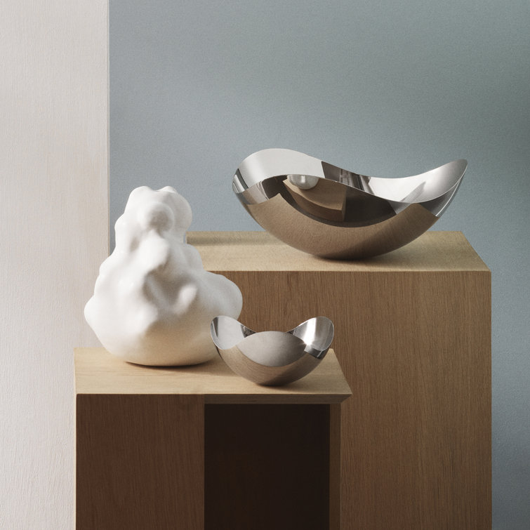 Scandinavian Minimalist Bloom Fruit Bowl in Polished Stainless Steel