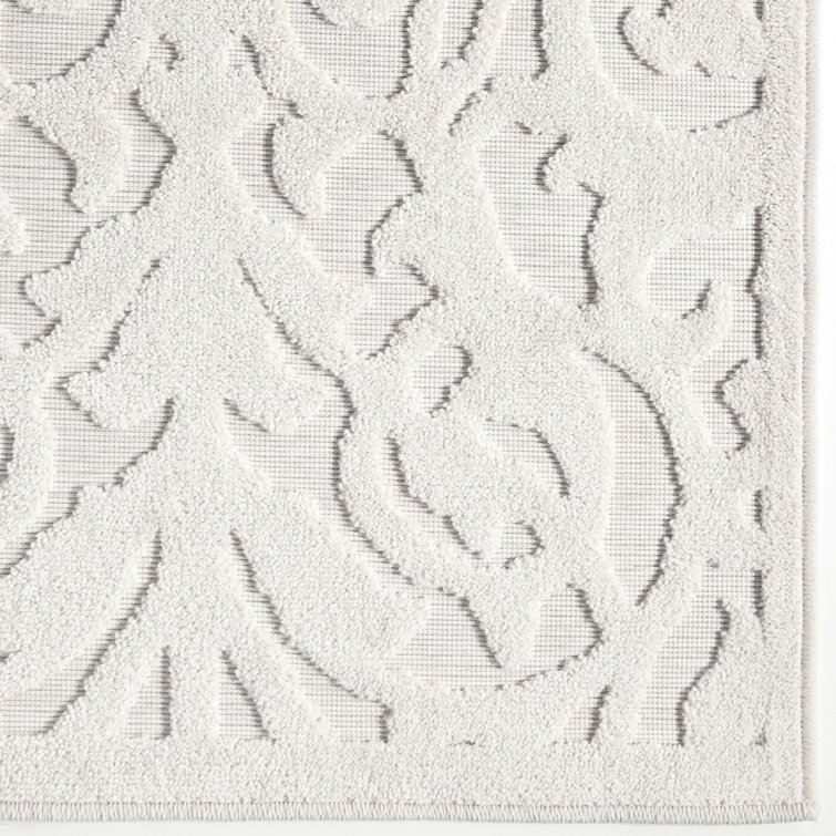 Natural Off-White Synthetic Tufted Rectangular Indoor/Outdoor Rug