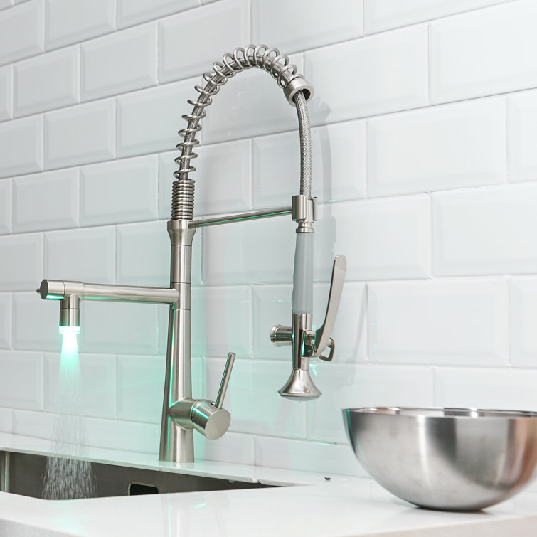 Brushed Nickel Semi-Professional Single Handle Kitchen Faucet with Pull-out Spray