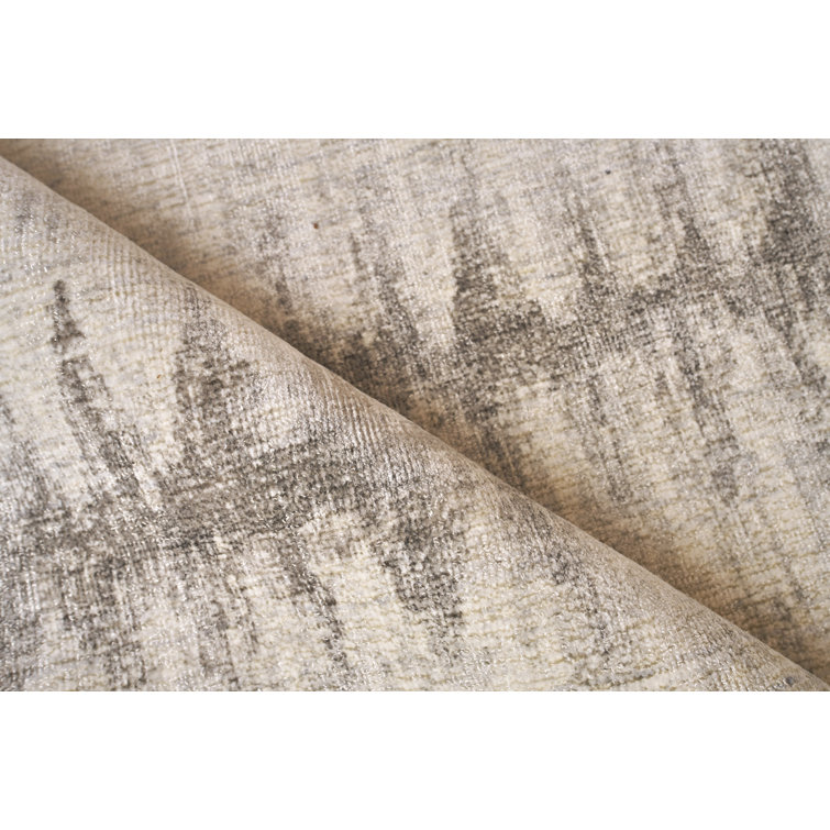 Handmade Ivory and Silver Geometric Wool and Viscose Area Rug