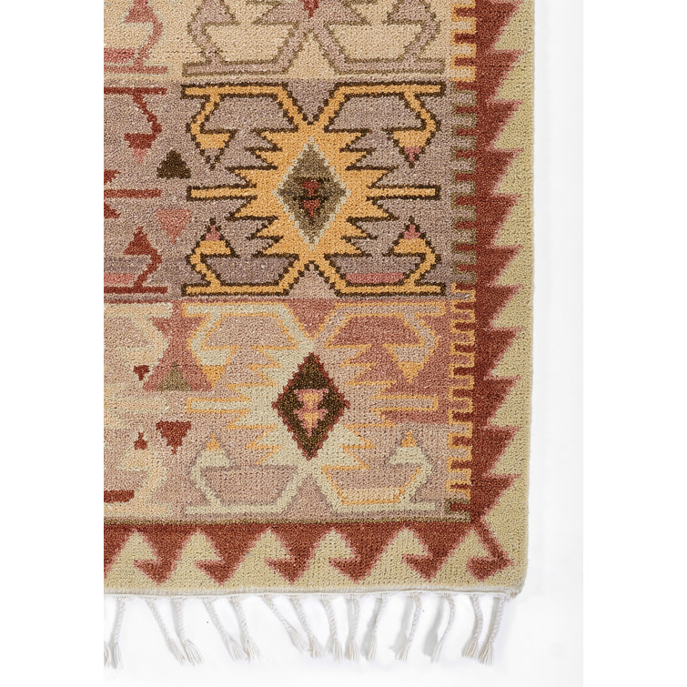 Bohemian Chic Red Wool 4' x 6' Hand-Knotted Area Rug