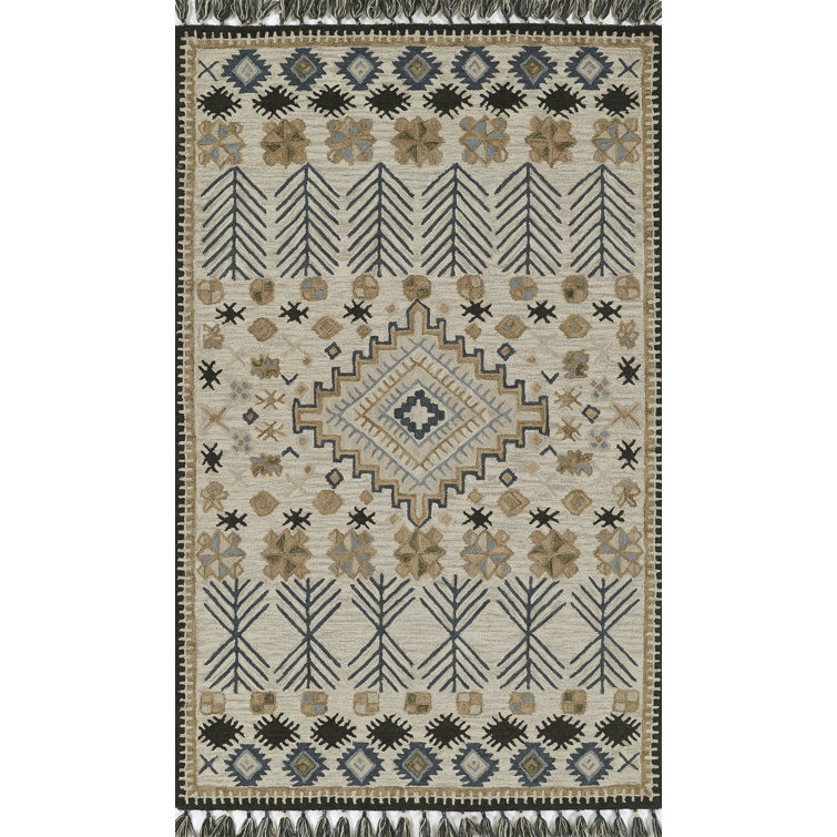 Ivory and Blue Hand Tufted Wool Medallion Rug 2' x 3'