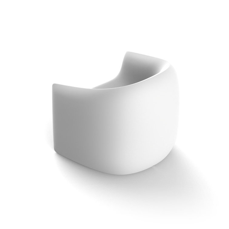 White Indoor/Outdoor Cushioned Lounge Chair