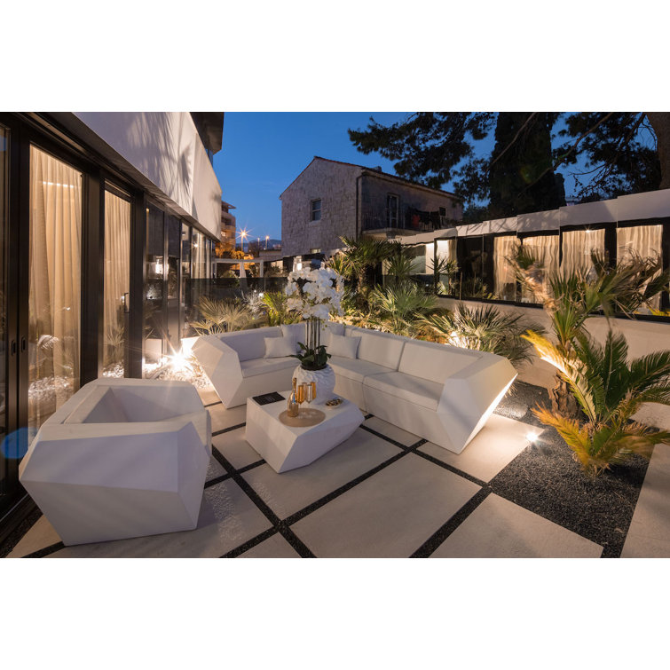 Steel Gray Polyethylene Modern Lounge Chair