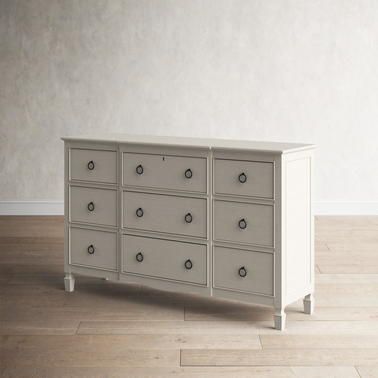 Levin Farmhouse 9-Drawer Cotton White Dresser with Antique Bronze Hardware