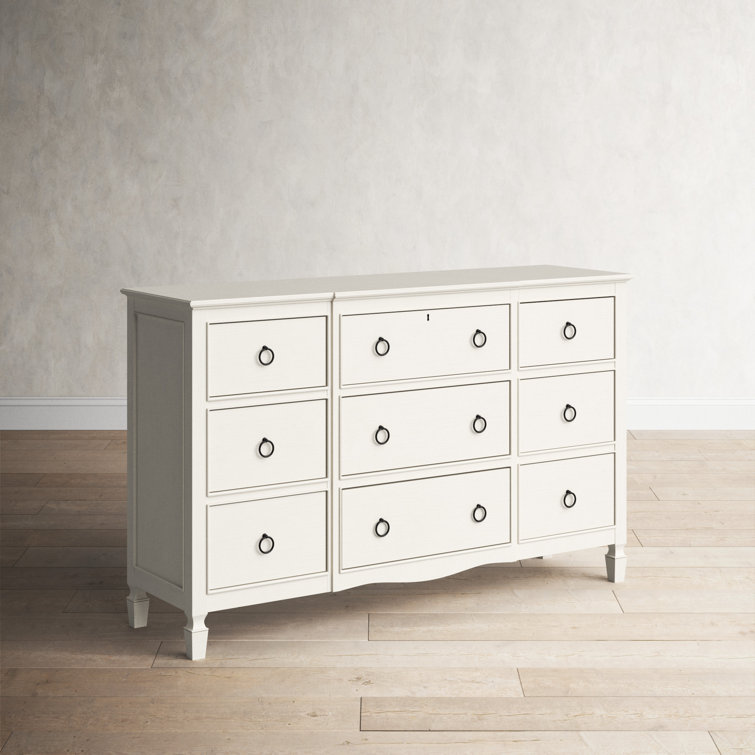 Levin Farmhouse 9-Drawer Cotton White Dresser with Antique Bronze Hardware