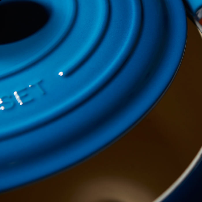 Caribbean Blue Enameled Cast Iron Round Dutch Oven with Lid