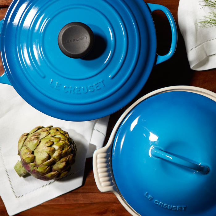 Caribbean Blue Enameled Cast Iron Round Dutch Oven with Lid