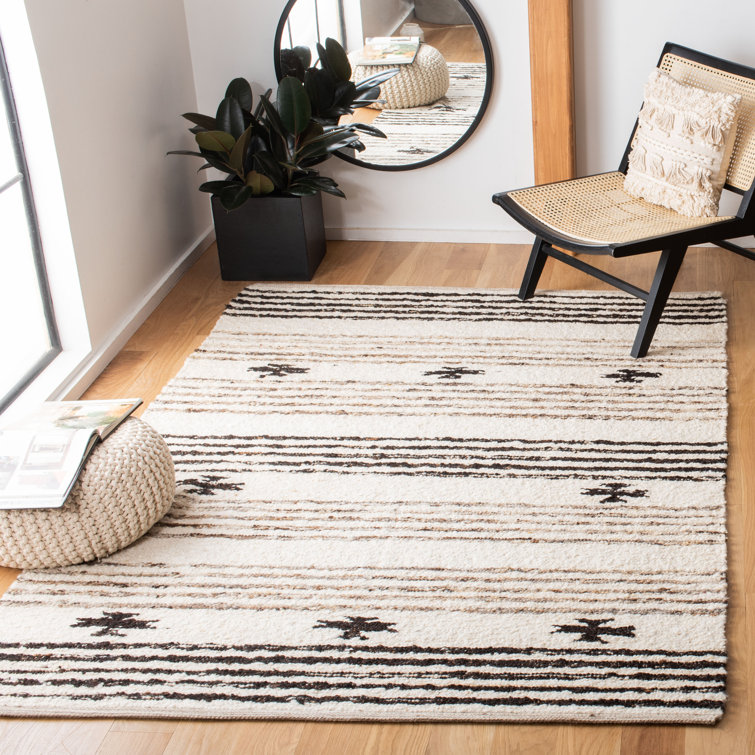 Artisan-Crafted Coastal Black Wool 9' x 12' Handwoven Area Rug