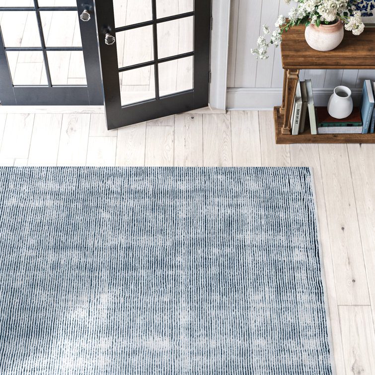 Ivory and Navy Hand-Knotted Wool 5' x 7' Rug