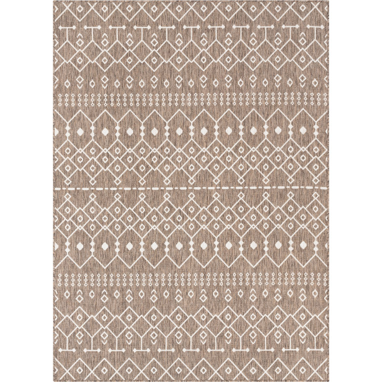 Taupe Synthetic 5' x 7' Easy-Care Rectangular Area Rug