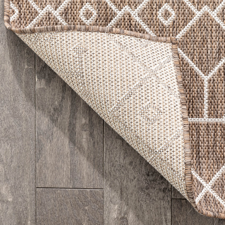 Taupe Synthetic 5' x 7' Easy-Care Rectangular Area Rug