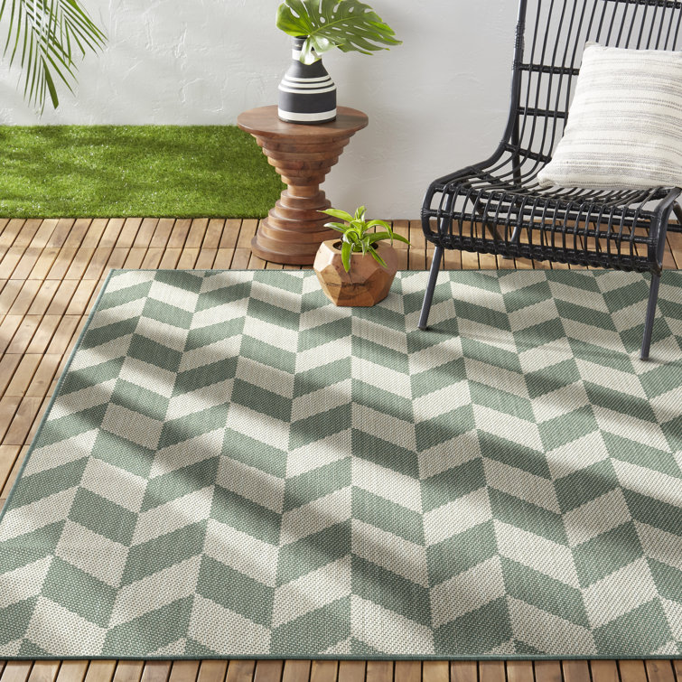 Beige and Green Geometric Synthetic Indoor/Outdoor Area Rug, 6' x 9'