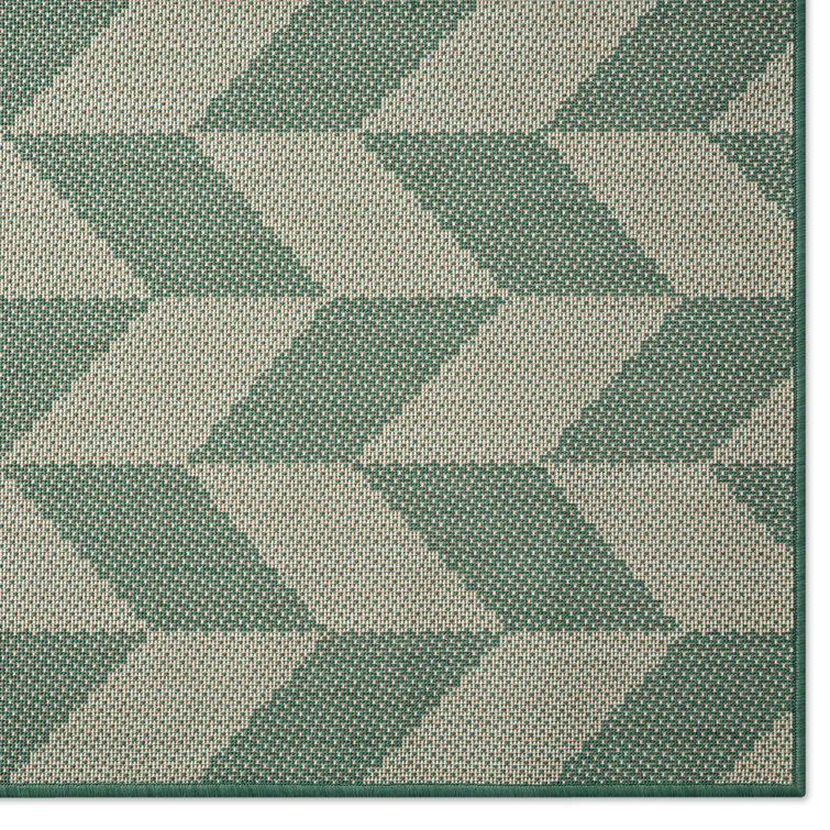Beige and Green Geometric Synthetic Indoor/Outdoor Area Rug, 6' x 9'