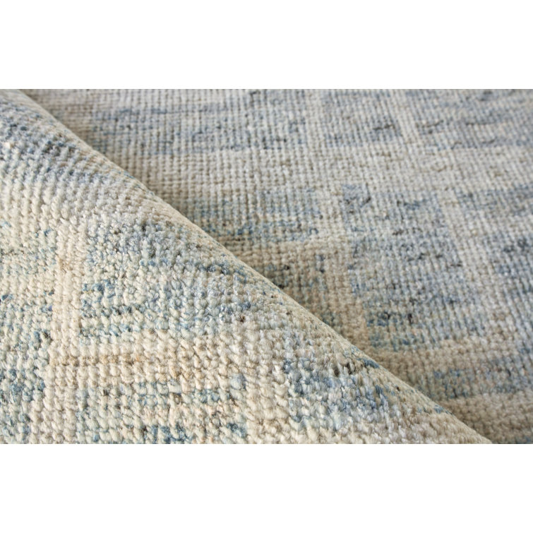 Hand-knotted Light Blue Wool and Viscose Geometric 8' x 10' Rug