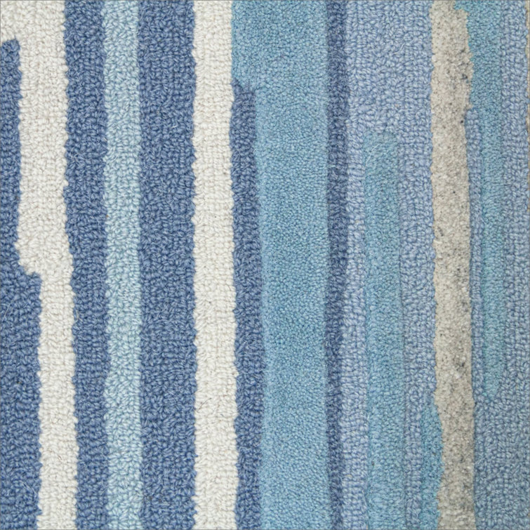 Serene Skies Handmade Wool Area Rug in Blue Abstract, 8'x8'