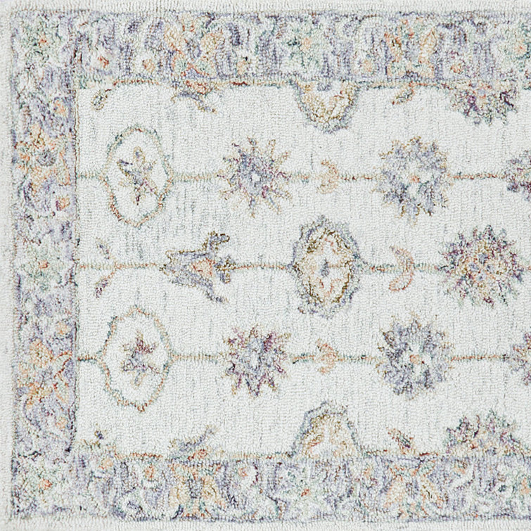 Hand-Tufted Wool Cream and Lavender Rectangular Area Rug