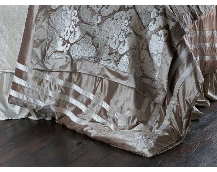 Angie Luxurious Champagne & Ivory Velvet King Duvet Cover