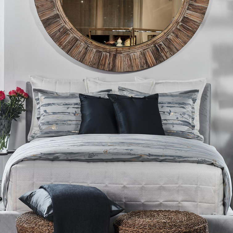 Elegant White Queen Polyester Coverlet Set with Square Quilting