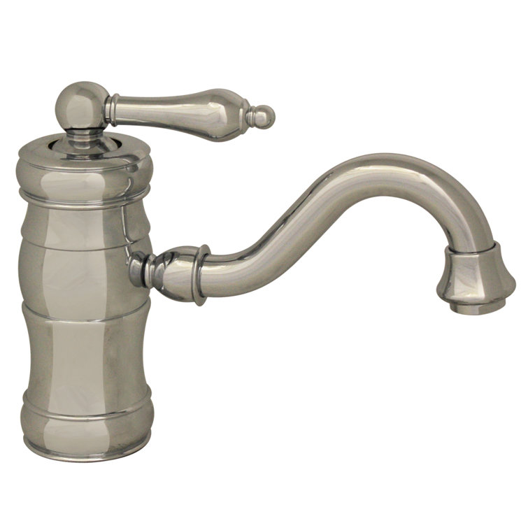 Vintage III Polished Chrome Single Lever Traditional Bathroom Faucet