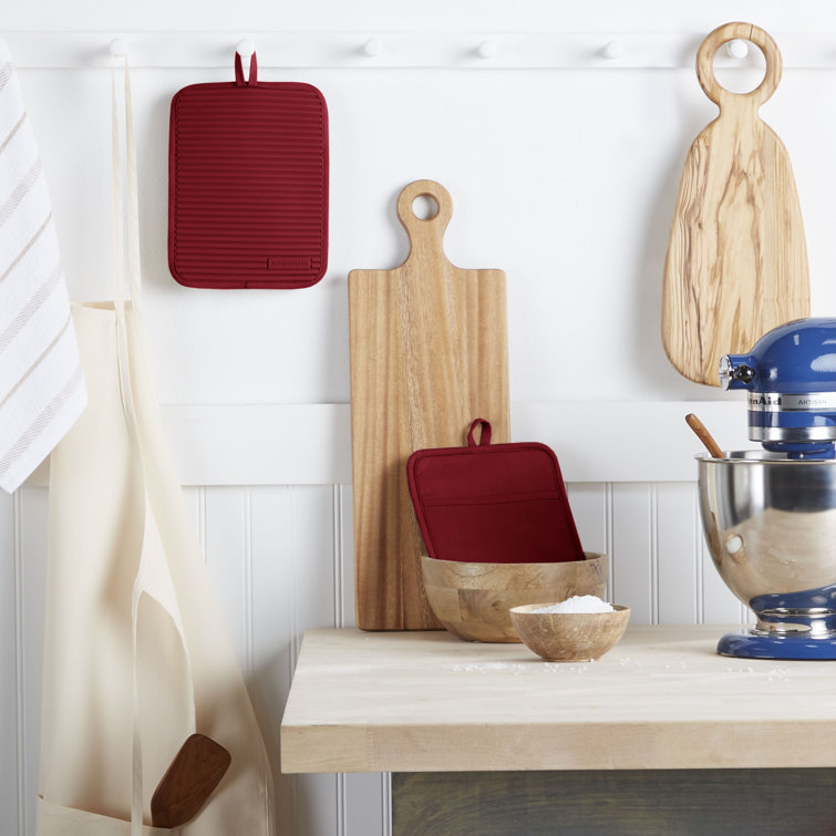Passion Red Silicone and Cotton Pot Holder Set, 2-Piece