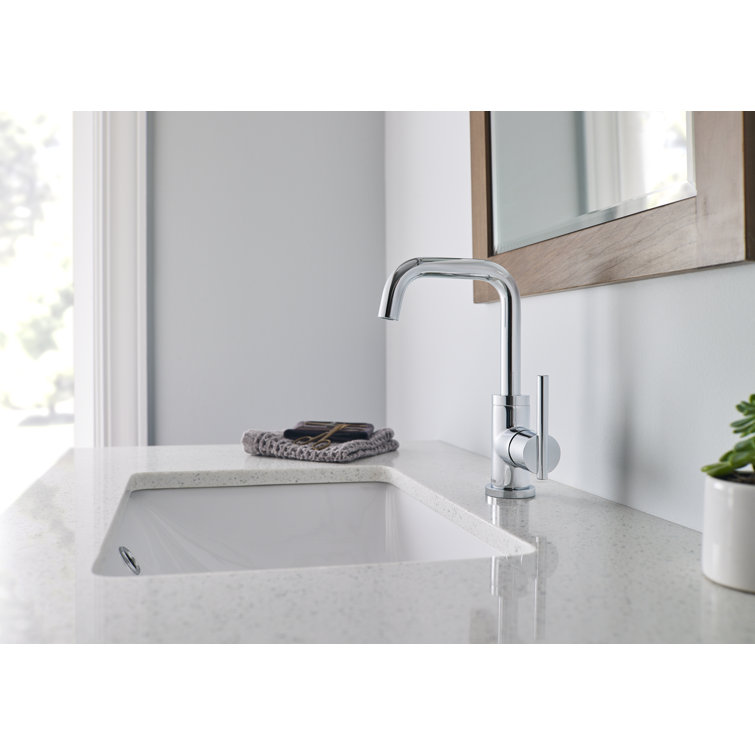 Parma Chrome Single Handle Bathroom Faucet with Drain Assembly