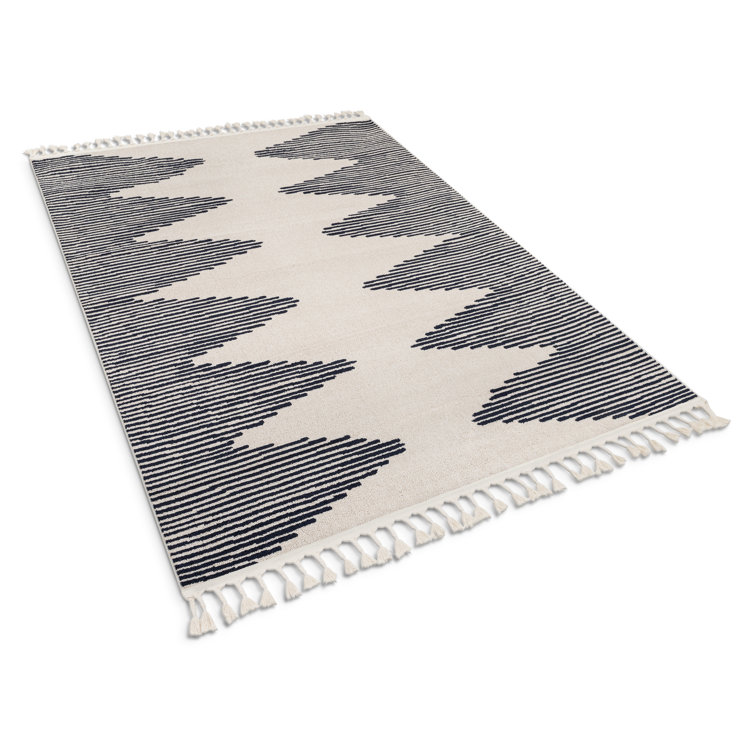 Ivory Geometric Flatweave Synthetic 5' x 7' Area Rug
