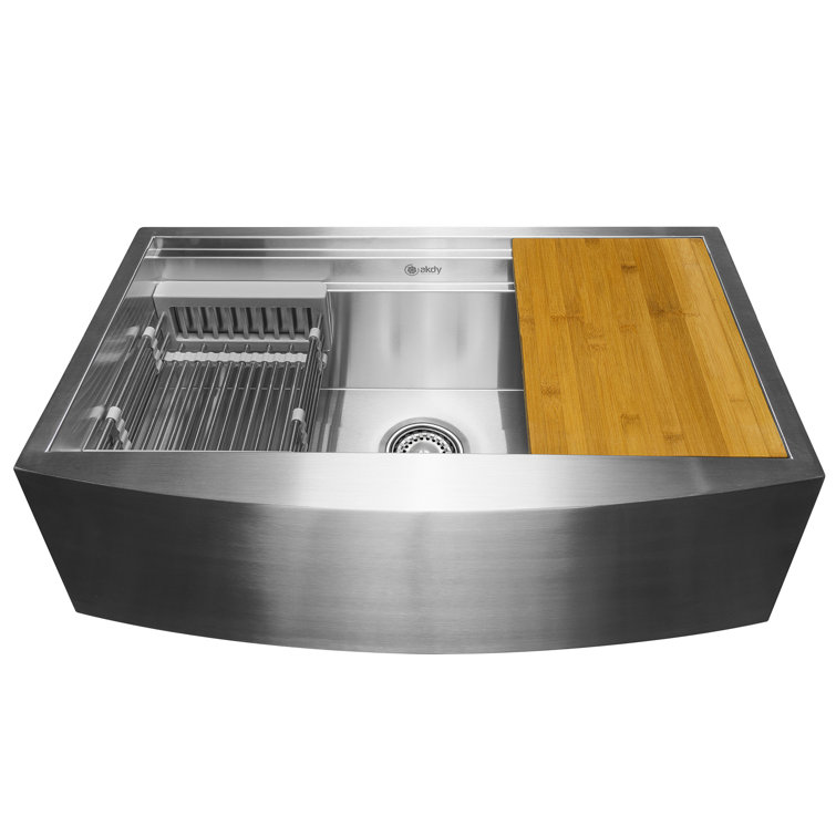 33-Inch Brushed Stainless Steel Farmhouse Workstation Sink