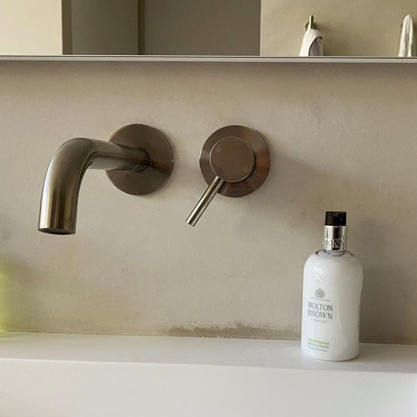 Brushed Nickel Modern Wall Mounted Bathroom Faucet