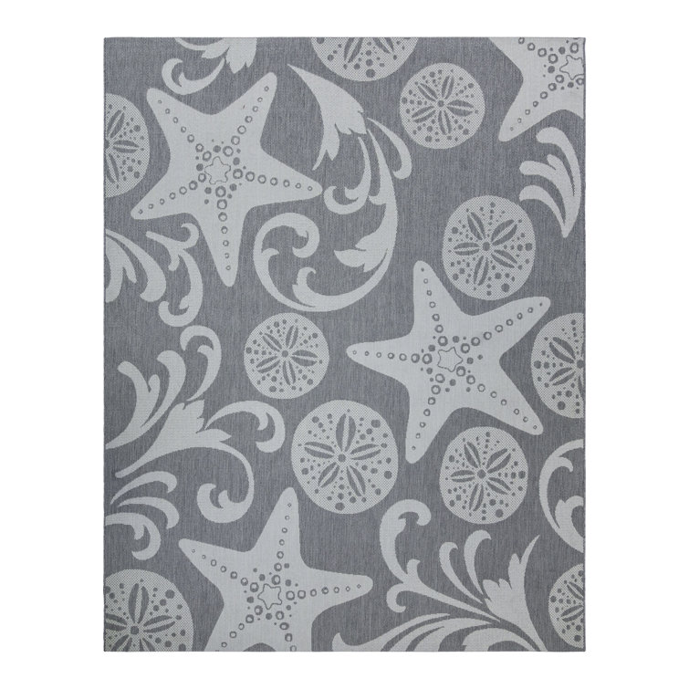Gray Nautical Starfish and Sand Dollar 5' x 7' Indoor/Outdoor Area Rug