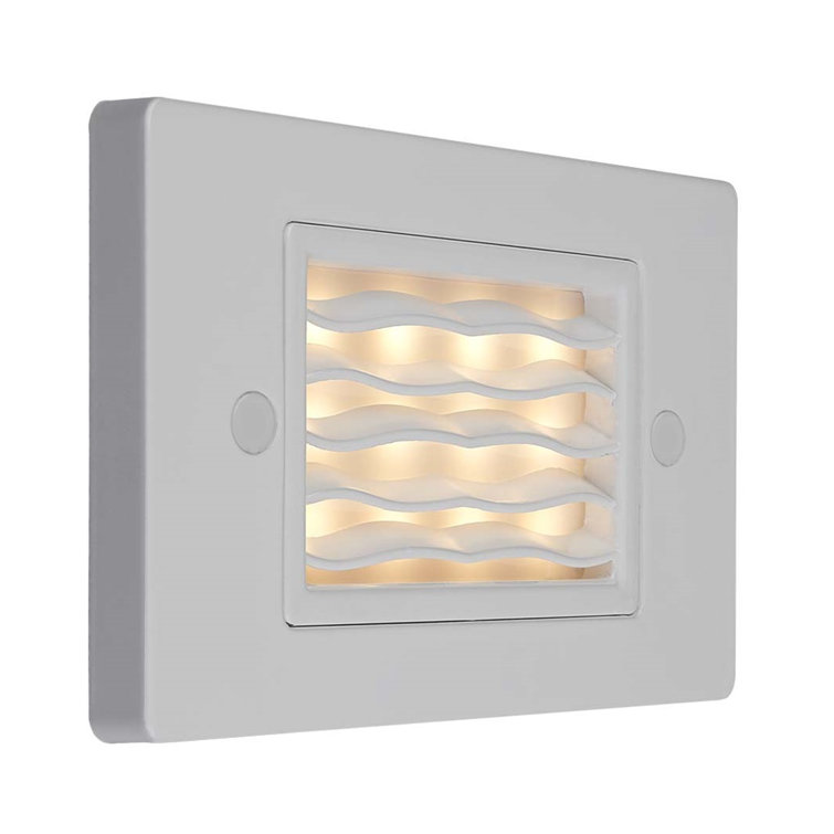 White LED Metal Step Light with Wavy Louver Shade