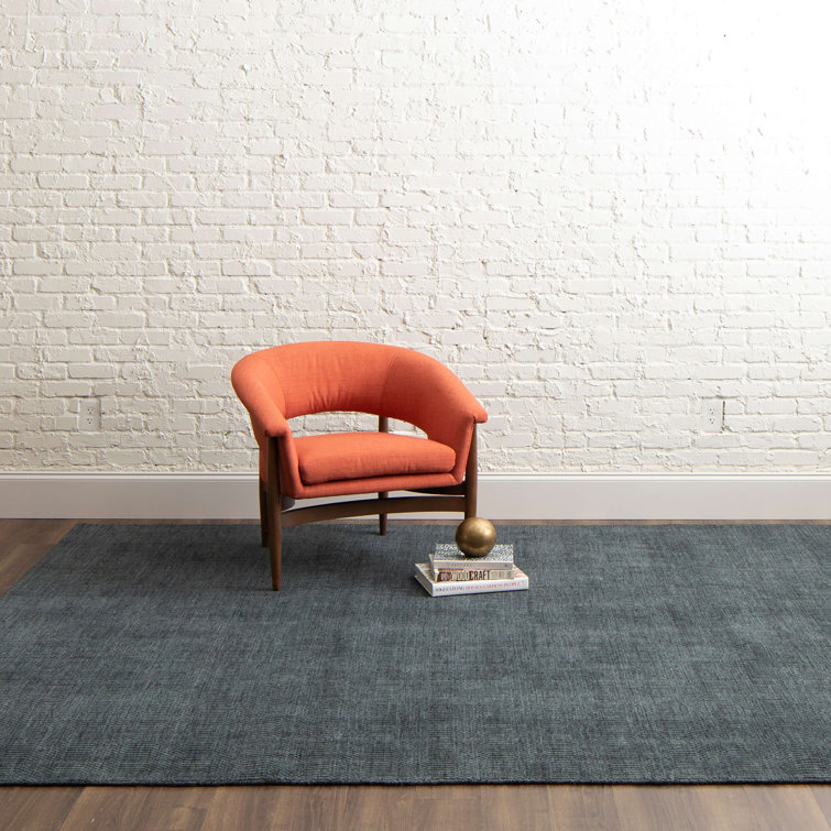 Charcoal Elegance 8' x 10' Hand-Loomed Wool Area Rug
