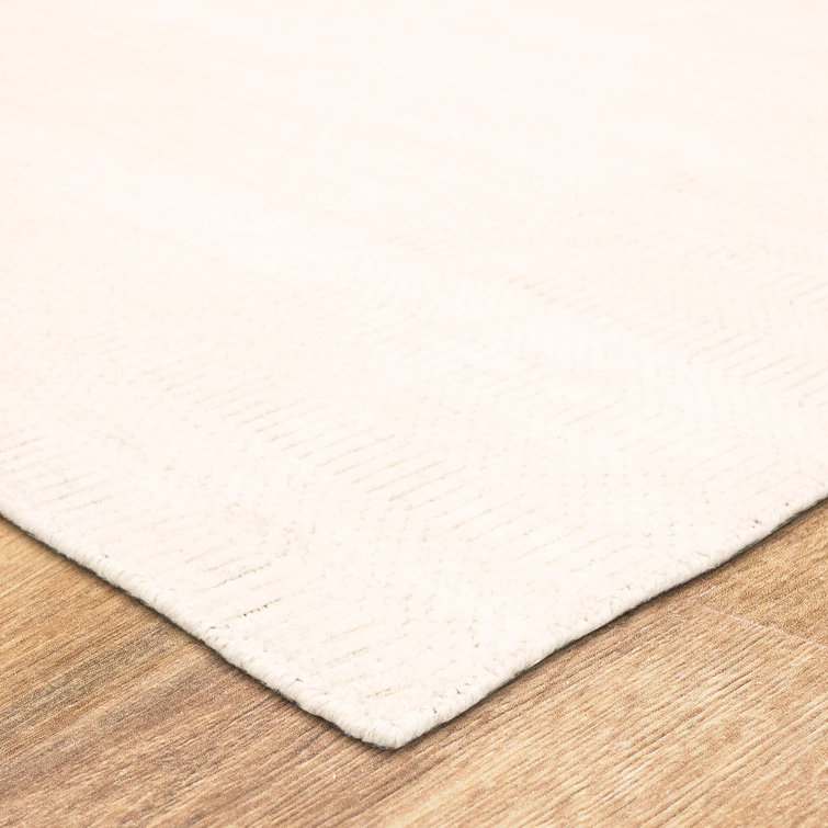 Ivory Hand-Loomed 6' x 9' Wool Rectangular Easy-Care Rug