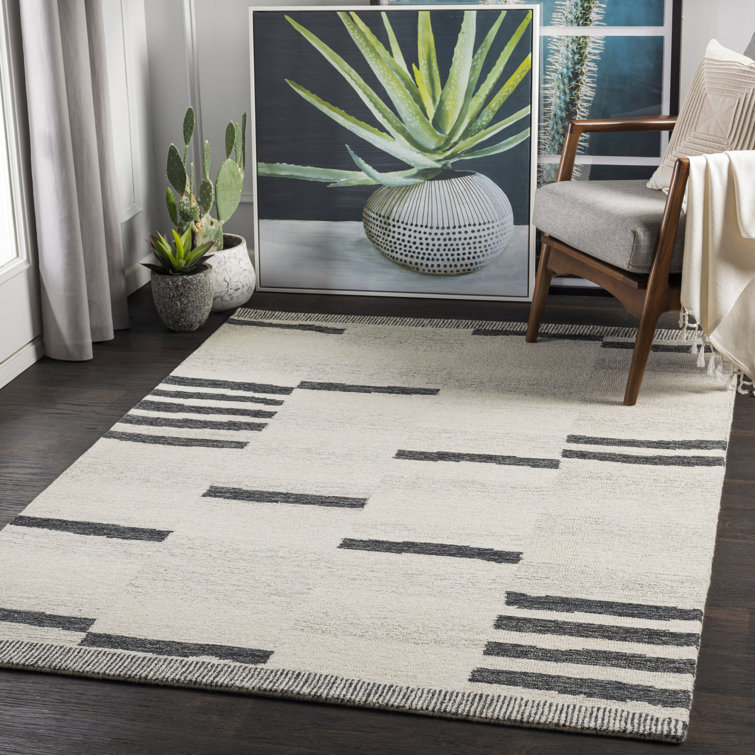 Granada Black Hand-Tufted Wool 8' x 10' Easy Care Area Rug