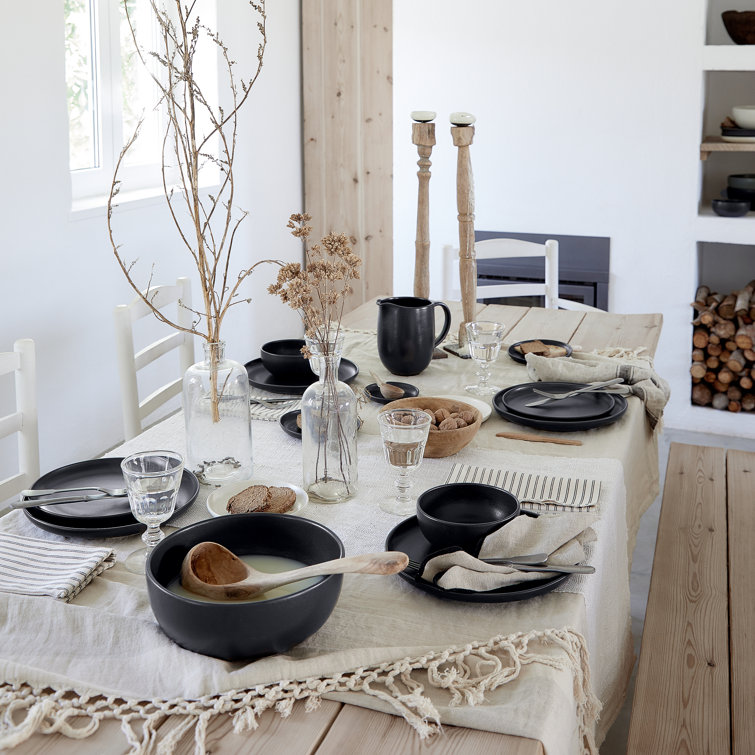 Salt Ceramic Footed Plate, Microwave and Freezer Safe