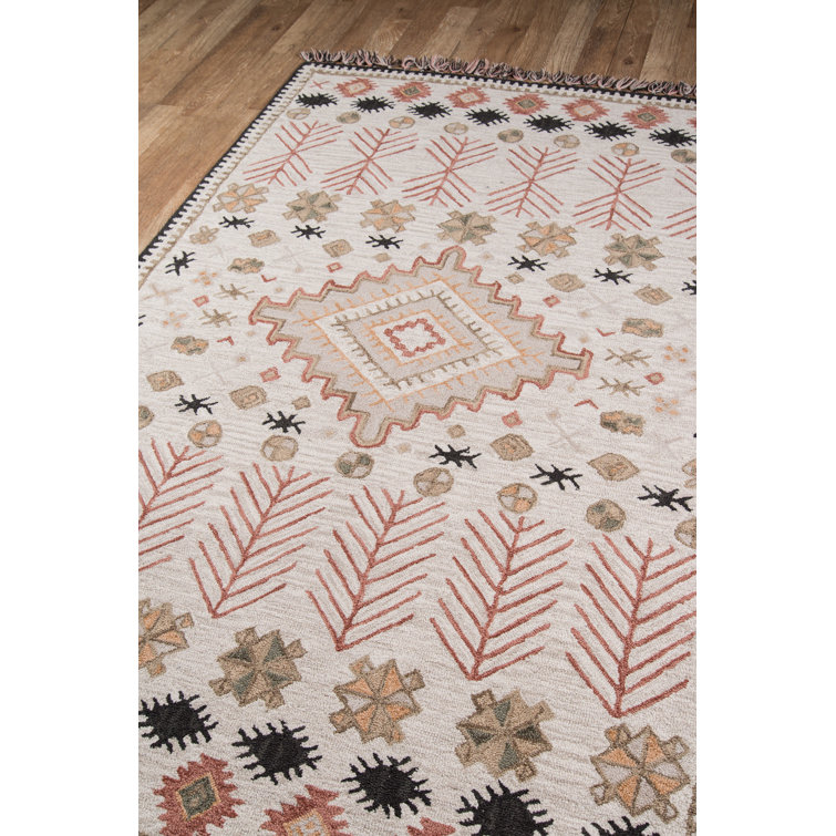 Handmade Red and Beige Wool Geometric 5' x 8' Rug